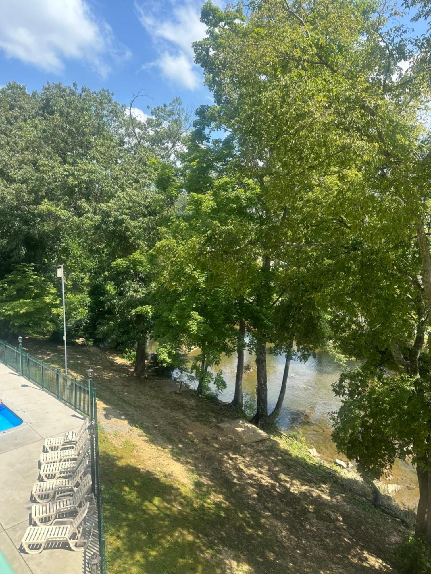 River Place Condos Riverside #309 1Bd Pigeon Forge Exterior foto
